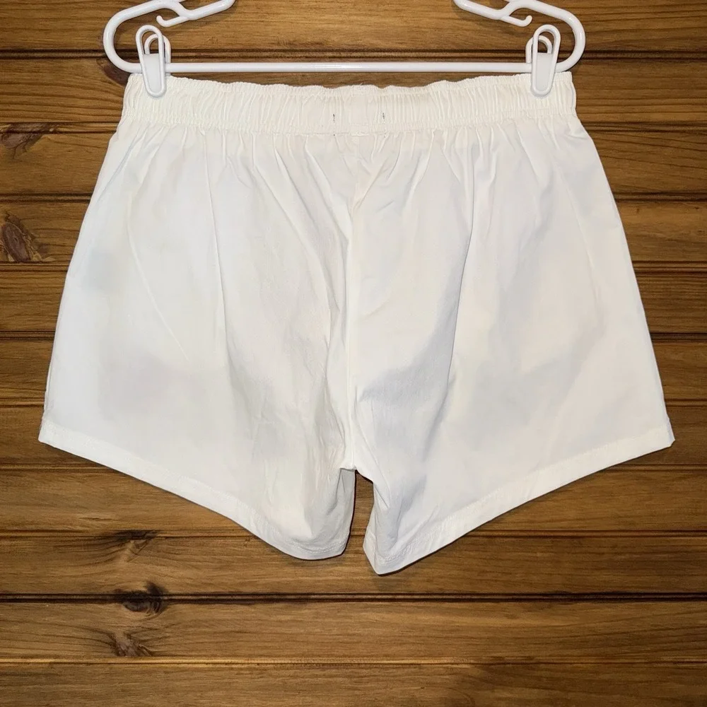 Sicko Born From Pain Shorts Mens Medium White 100% Nylon Streetwear Pockets